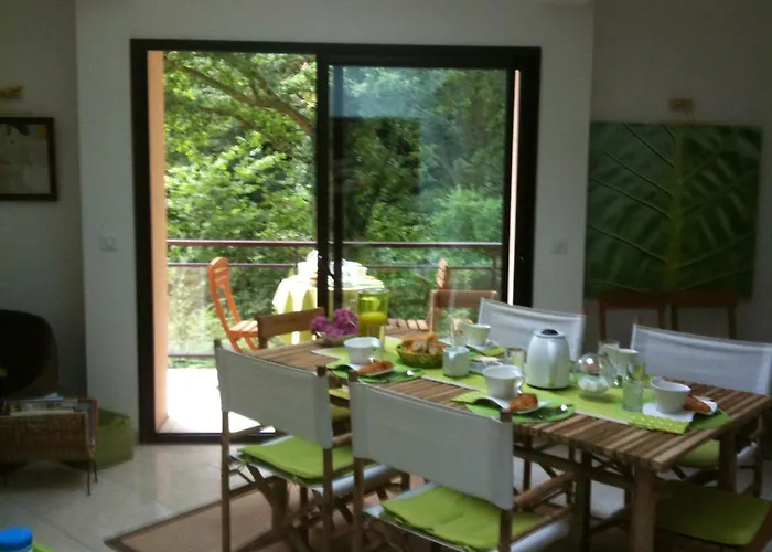 Couette-café La Antalya 3*