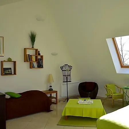 Panzió La Antalya Ault