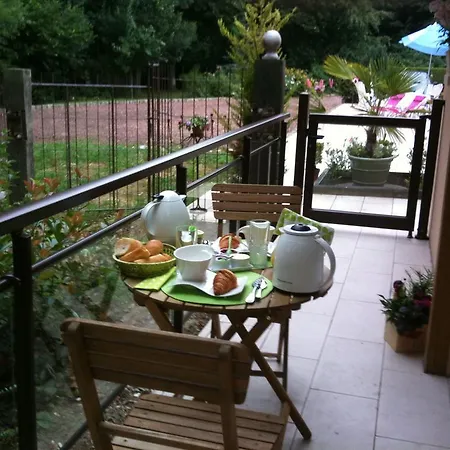 Oda ve Kahvaltı La Antalya