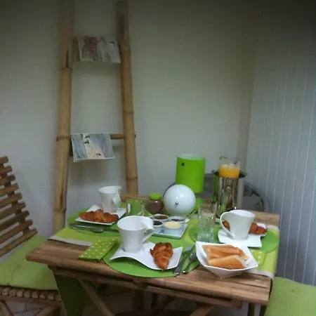 Oda ve Kahvaltı La Antalya Ault