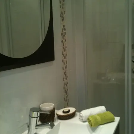 Oda ve Kahvaltı La Antalya